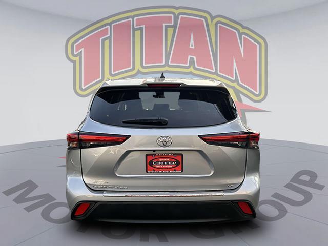 Thumbnail image of 2023 Toyota Highlander at Toyota of Bay Ridge Brooklyn