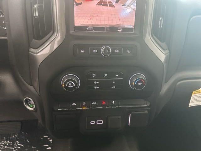 Thumbnail image of 2026 Chevrolet Equinox at Serpentini Chevrolet of Willoughby