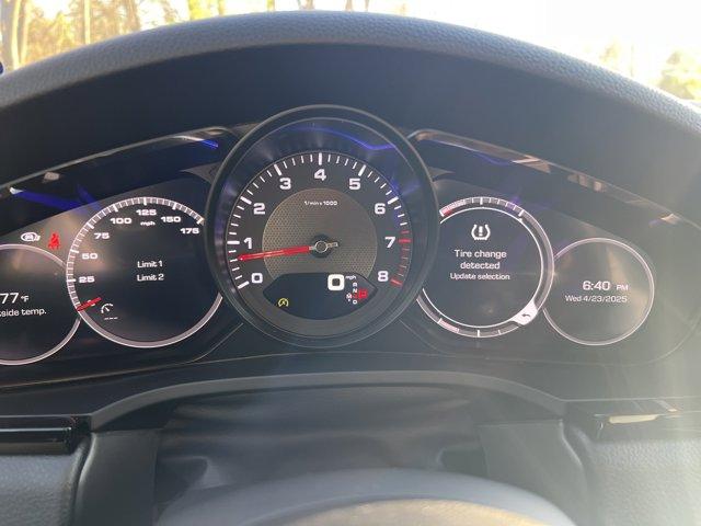 Thumbnail image of 2019 Porsche Cayenne at Uftring Land Rover and Jaguar of Peoria USED