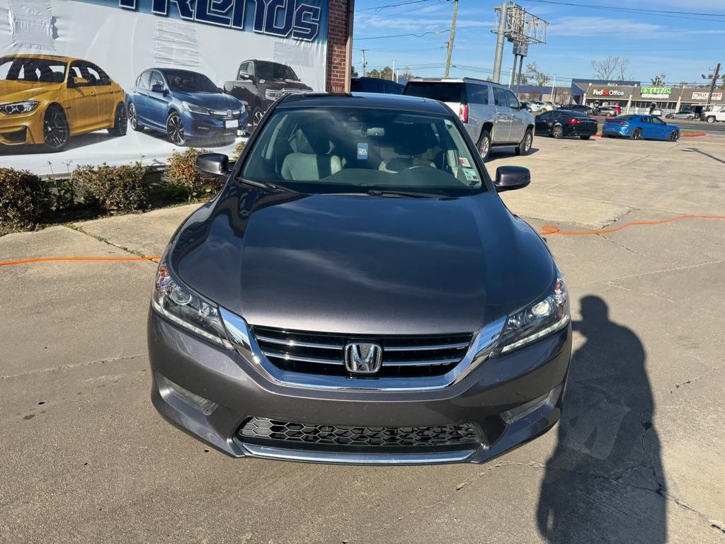 Thumbnail image of 2015 Honda Accord at AUTO TRENDS LLC