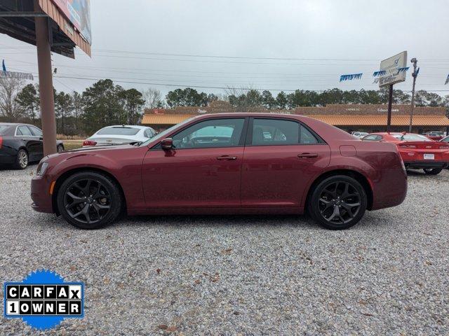 Thumbnail image of 2022 Chrysler 300 at Lincoln Road Autoplex