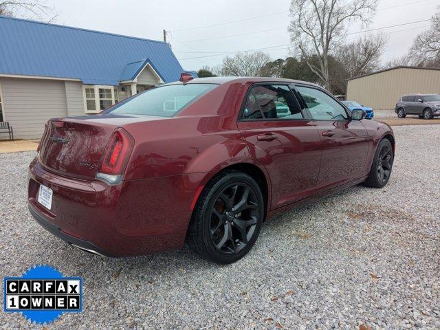 Thumbnail image of 2022 Chrysler 300 at Lincoln Road Autoplex