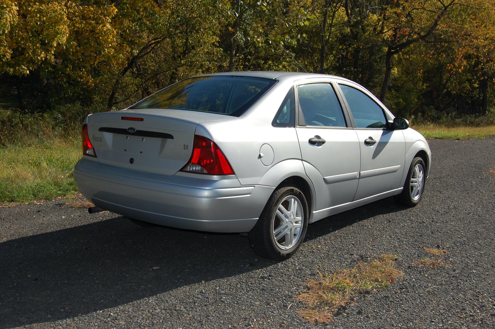 Thumbnail image of 2003 Ford Focus at New Hope Auto Sales