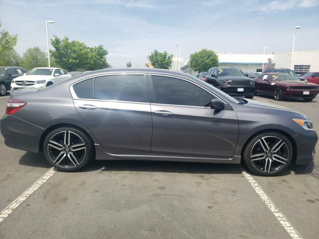 Thumbnail image of 2017 Honda Accord at Hamilton Honda