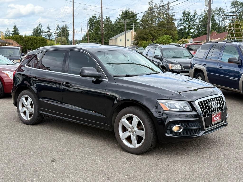 Thumbnail image of 2011 Audi Q5 at APEX MOTORS LAKEWOOD LLC