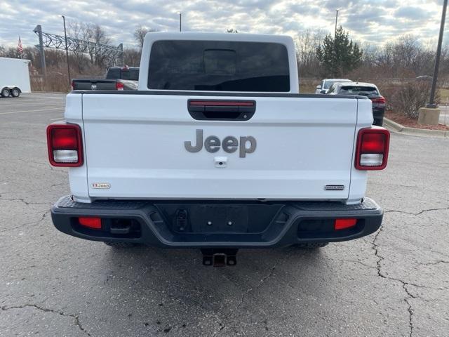 Thumbnail image of 2021 Jeep Gladiator at LaFontaine Chrysler Dodge Jeep Ram of Fenton