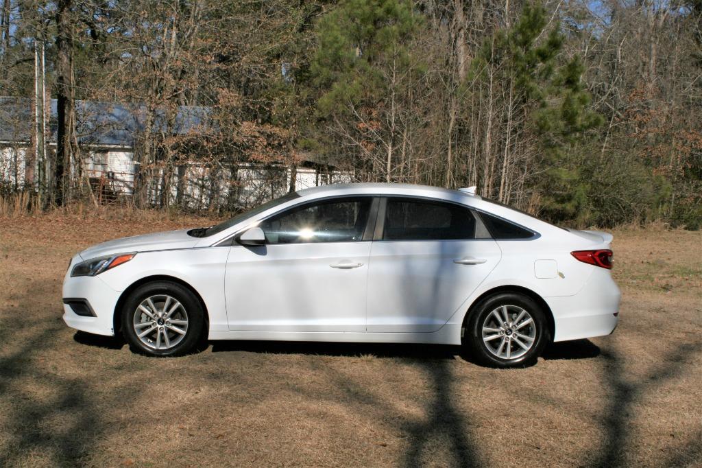 Thumbnail image of 2016 Hyundai SONATA at Genesis of Cottageville