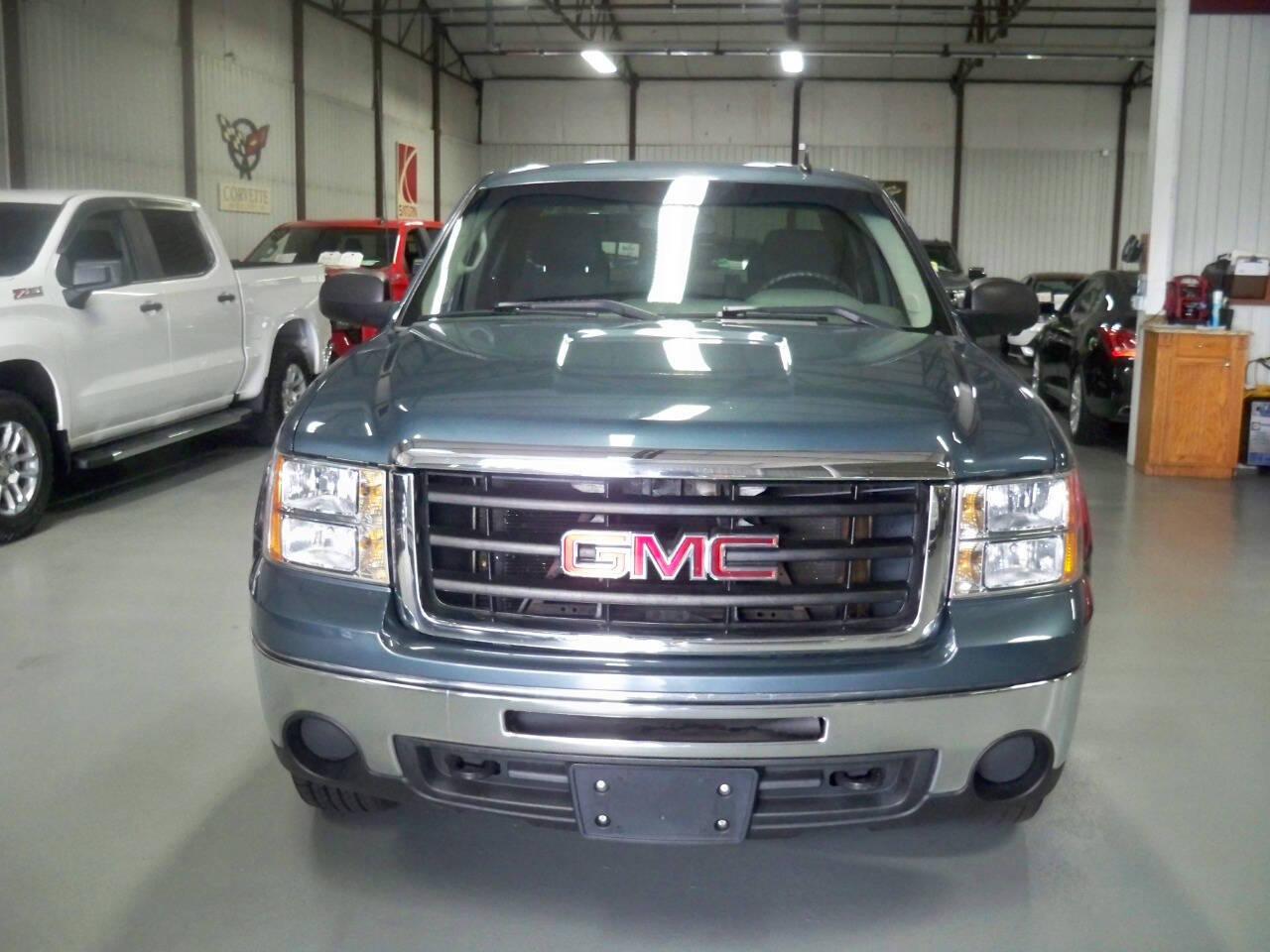 Thumbnail image of 2010 GMC Sierra 1500 at Nice Car Company Inc.