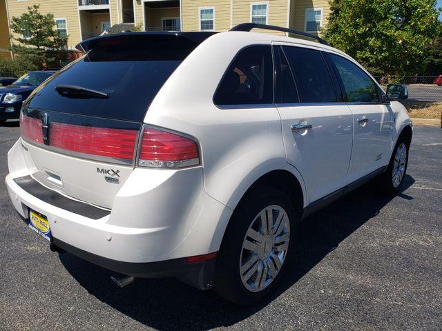 Thumbnail image of 2010 Lincoln MKX at Auto Mall of Champaign