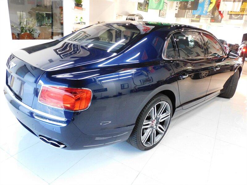 Thumbnail image of 2016 Bentley Flying Spur at Jenkins Subaru of Ocala - NEW