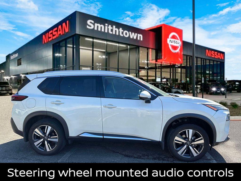 Thumbnail image of 2022 Nissan Rogue at Smithtown Nissan