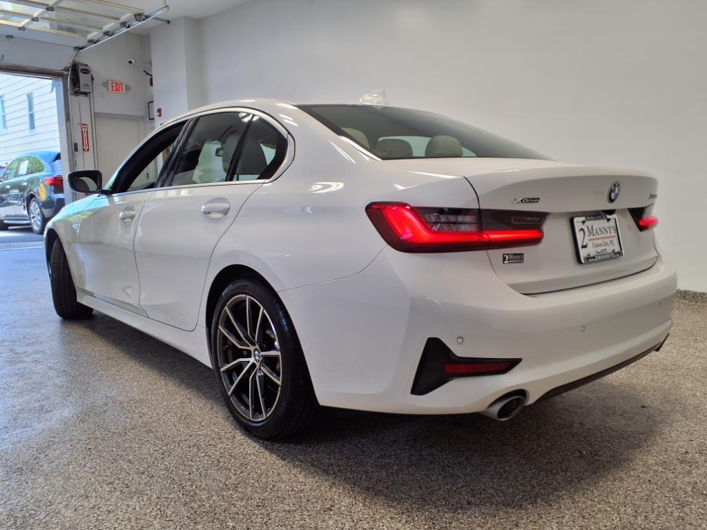 Thumbnail image of 2021 BMW 3 Series at 2 Mannys Auto Sales