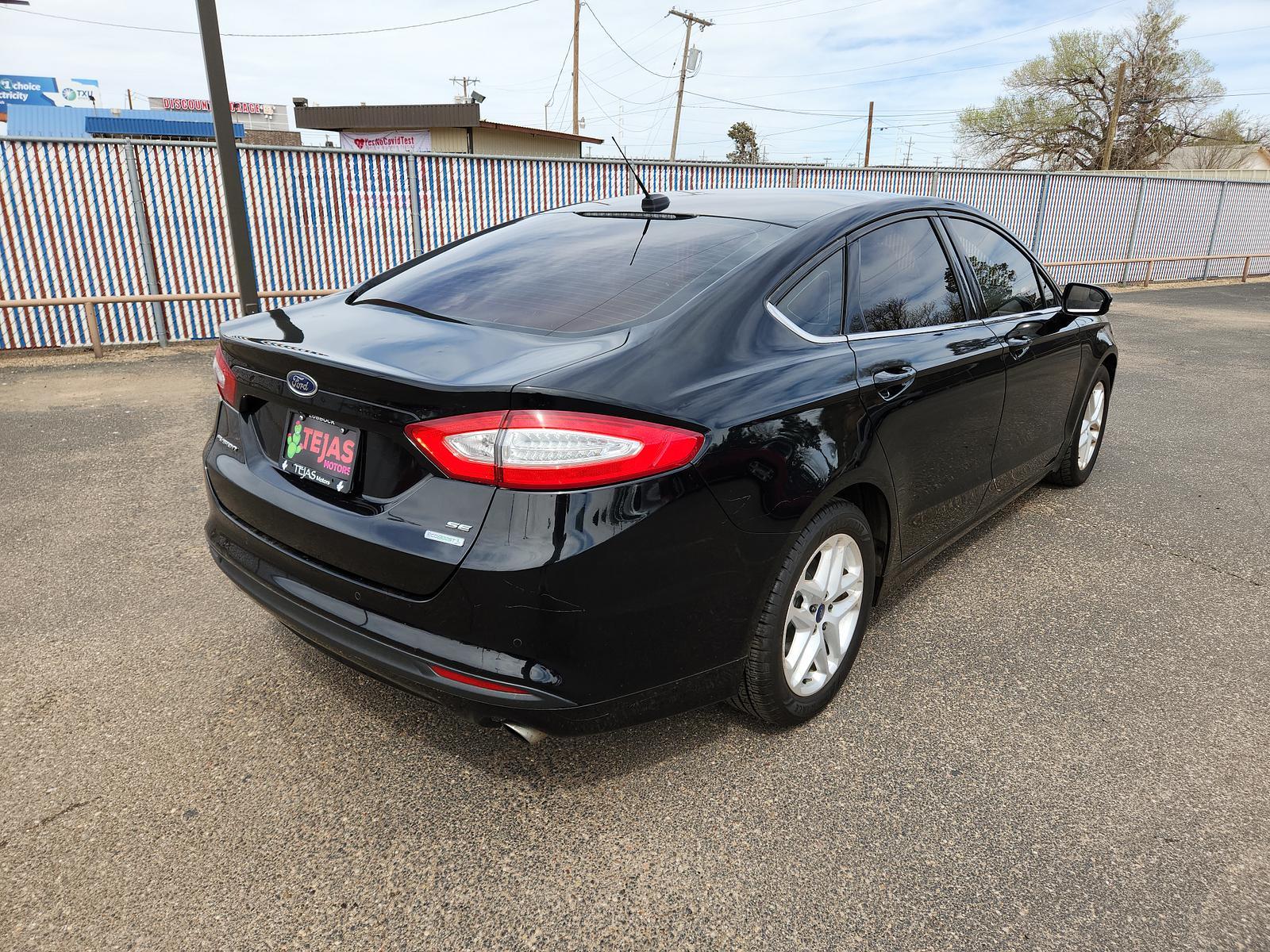 Thumbnail image of 2016 Ford Fusion at Tejas Motors II