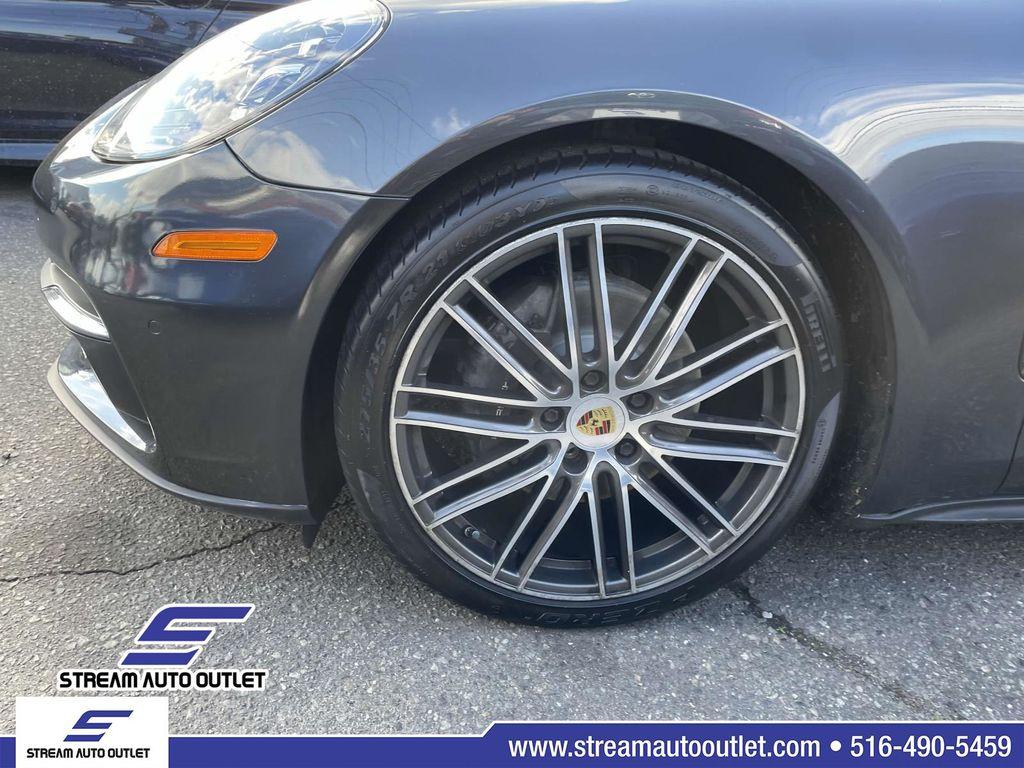 Thumbnail image of 2018 Porsche Panamera at STREAM AUTO OUTLET