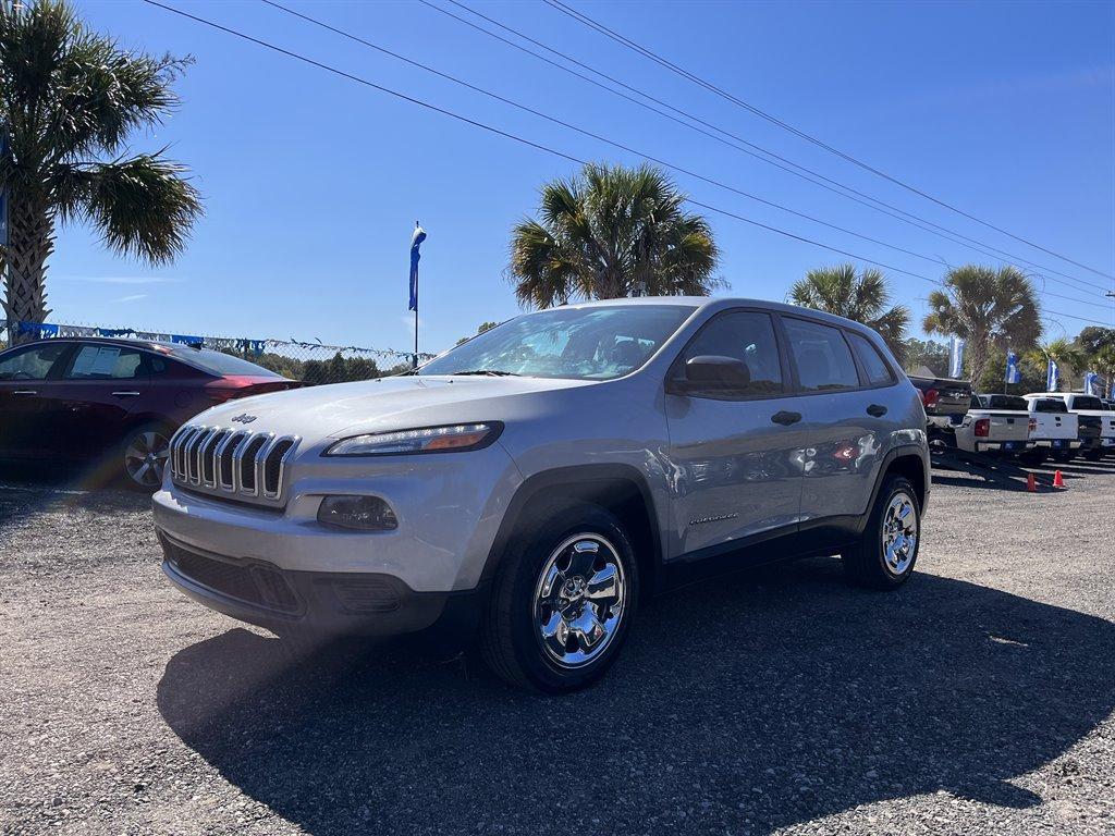 Thumbnail image of 2014 Jeep Cherokee at Automotive Repair & Maintenance