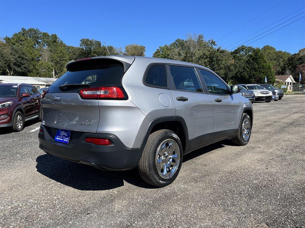 Thumbnail image of 2014 Jeep Cherokee at Automotive Repair & Maintenance
