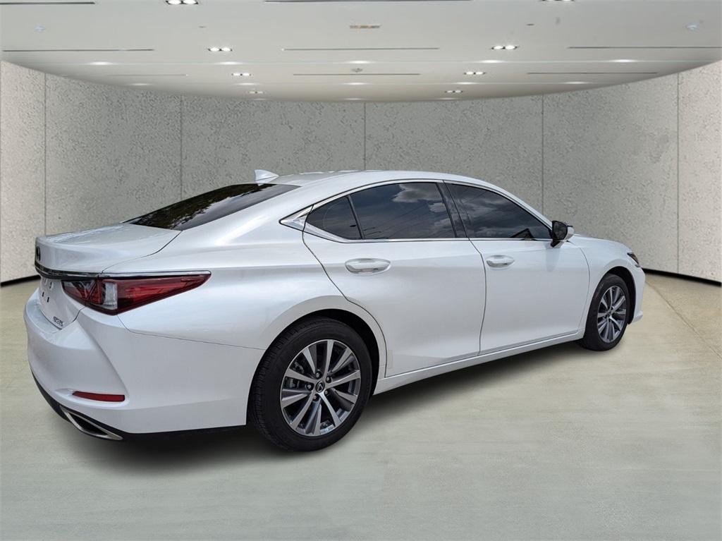 Thumbnail image of 2021 Lexus ES 350 at Arrigo Chrysler Dodge Jeep Ram at Sawgrass
