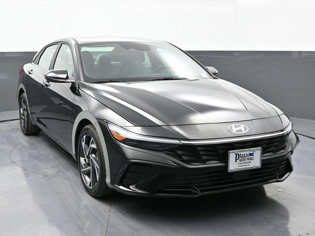 Thumbnail image of 2025 Hyundai ELANTRA Hybrid at Plaza Honda
