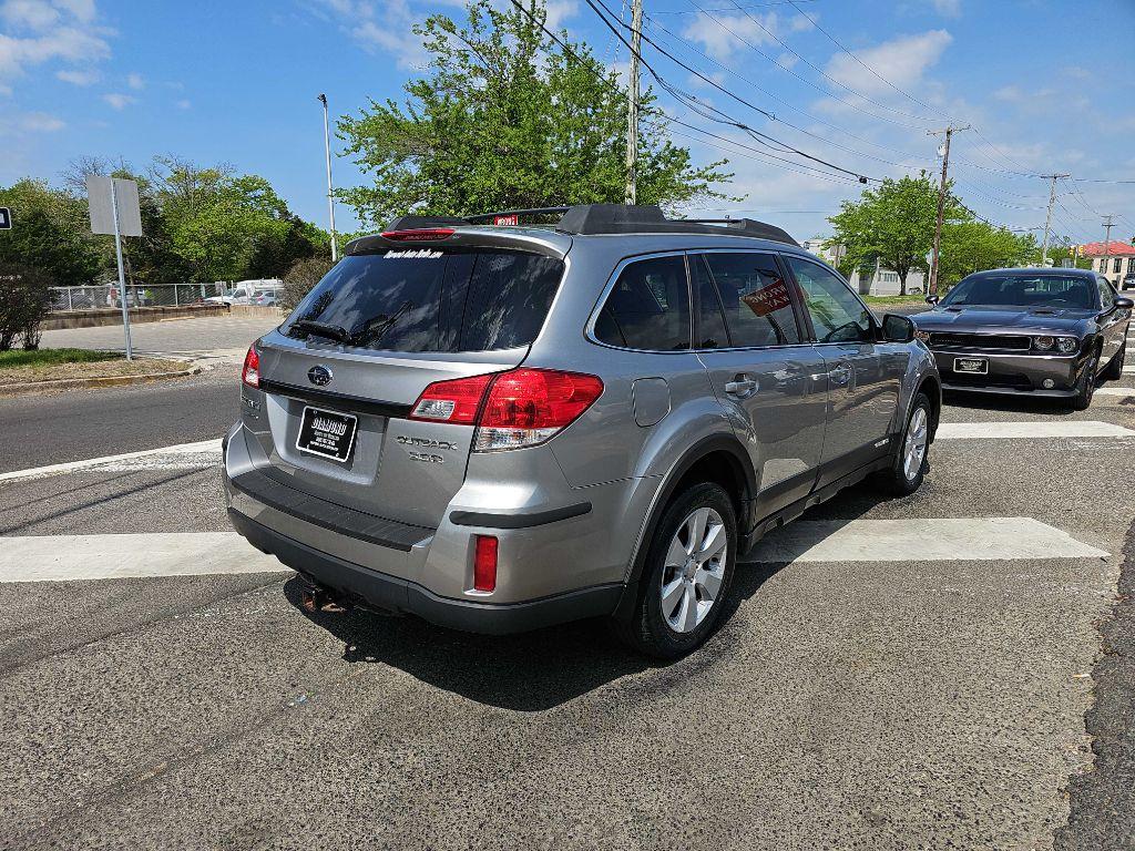 Thumbnail image of 2010 Subaru Outback at DIAMOND AUTO SALES