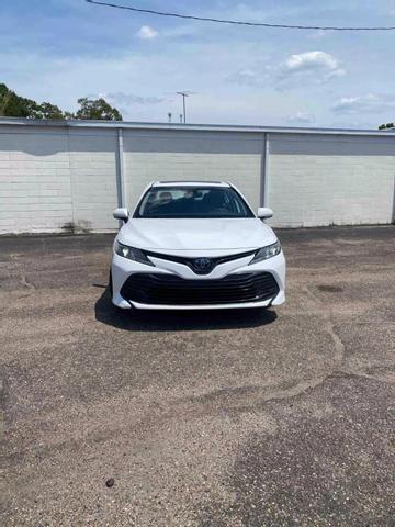 Thumbnail image of 2019 Toyota Camry Hybrid at AFFORDABLE AUTOMOTIVE SALES LLC