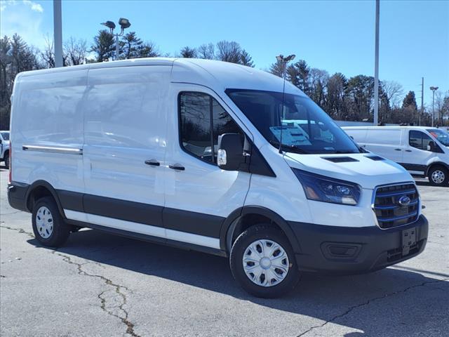 Thumbnail image of 2024 Ford E-Transit at Berglund Salem