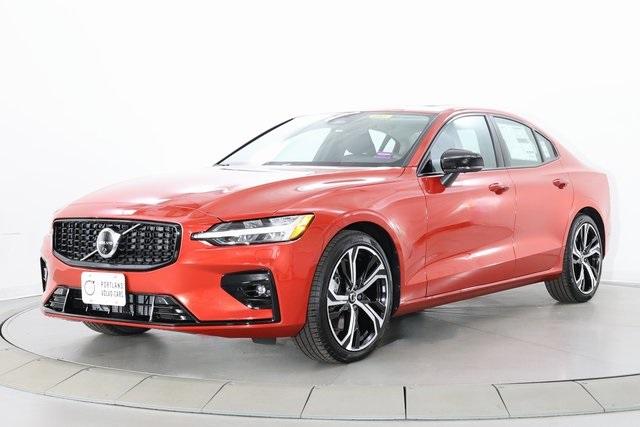 Thumbnail image of 2025 Volvo S60 at Portland Volvo Cars