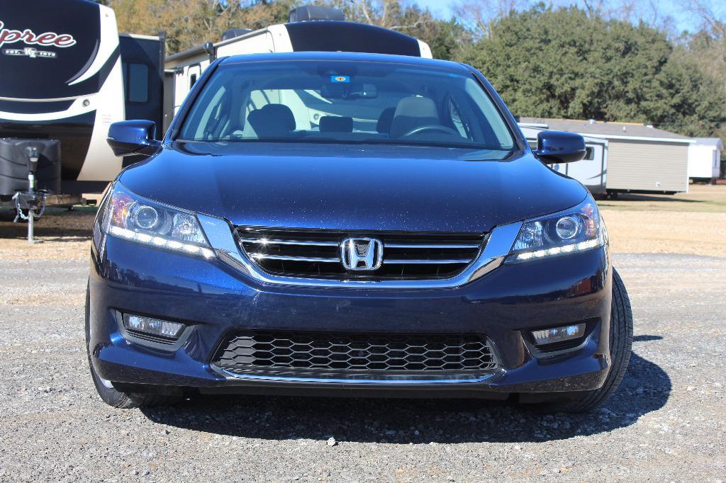 Thumbnail image of 2014 Honda Accord at Stateline Autoplex, LLC