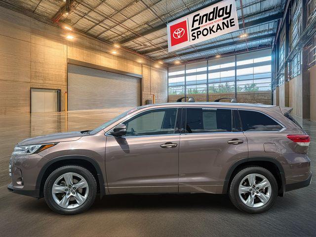 Thumbnail image of 2017 Toyota Highlander at Larry H. Miller Downtown Toyota Spokane