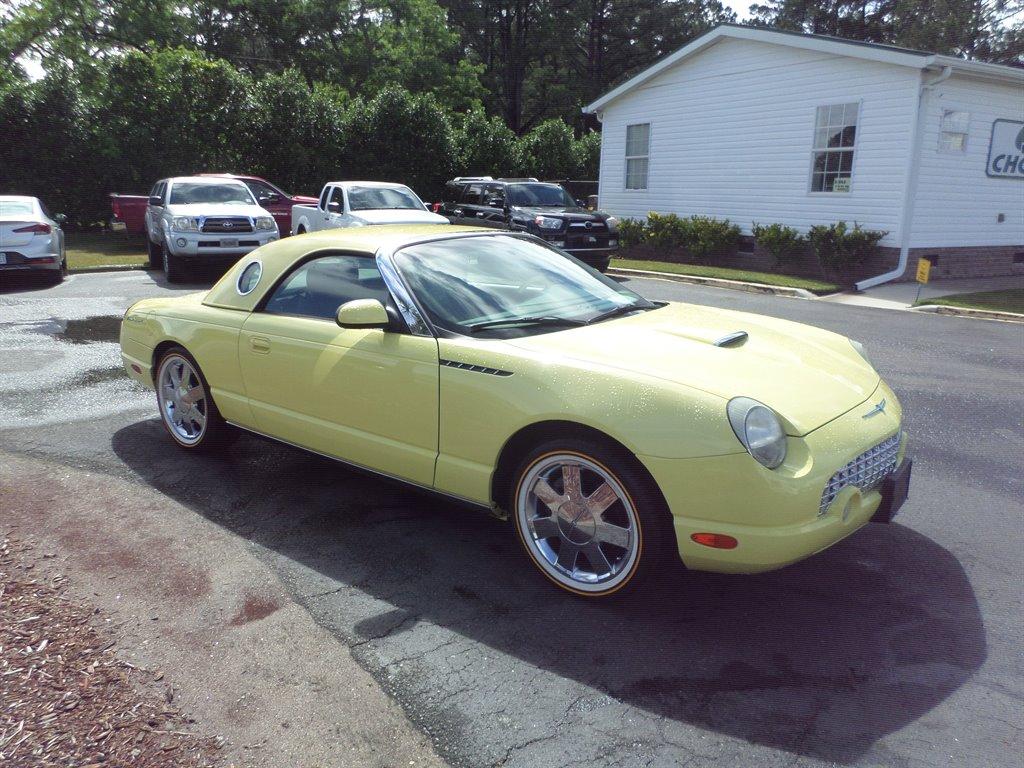 Thumbnail image of 2002 Ford Thunderbird at 1st Choice Auto Sales
