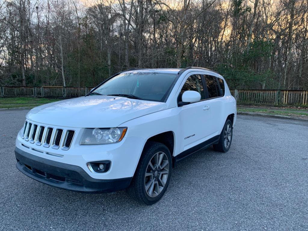 Thumbnail image of 2014 Jeep Compass at KC United Auto, LLC