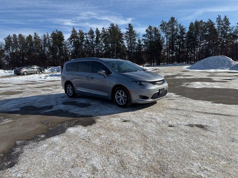 Thumbnail image of 2017 Chrysler Pacifica at ACE AUTO SALES