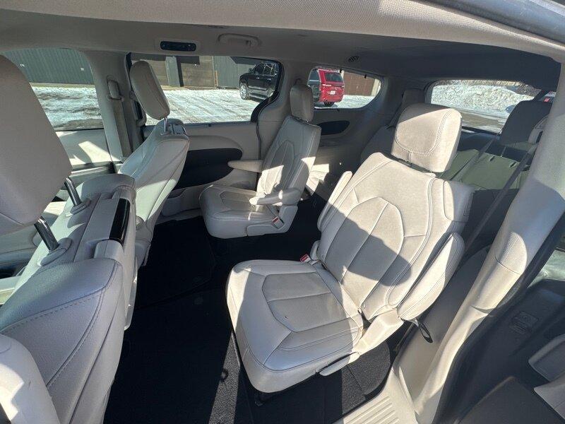 Thumbnail image of 2017 Chrysler Pacifica at ACE AUTO SALES