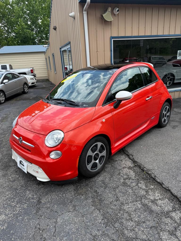 Thumbnail image of 2016 FIAT 500e at T B MOTORS