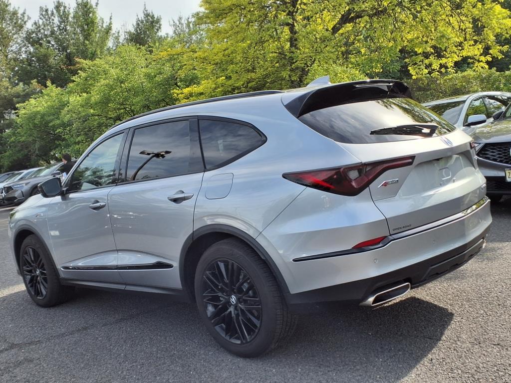Thumbnail image of 2025 Acura MDX at Open Road Acura Of Wayne