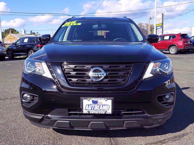 Thumbnail image of 2018 Nissan Pathfinder at Autoland USED