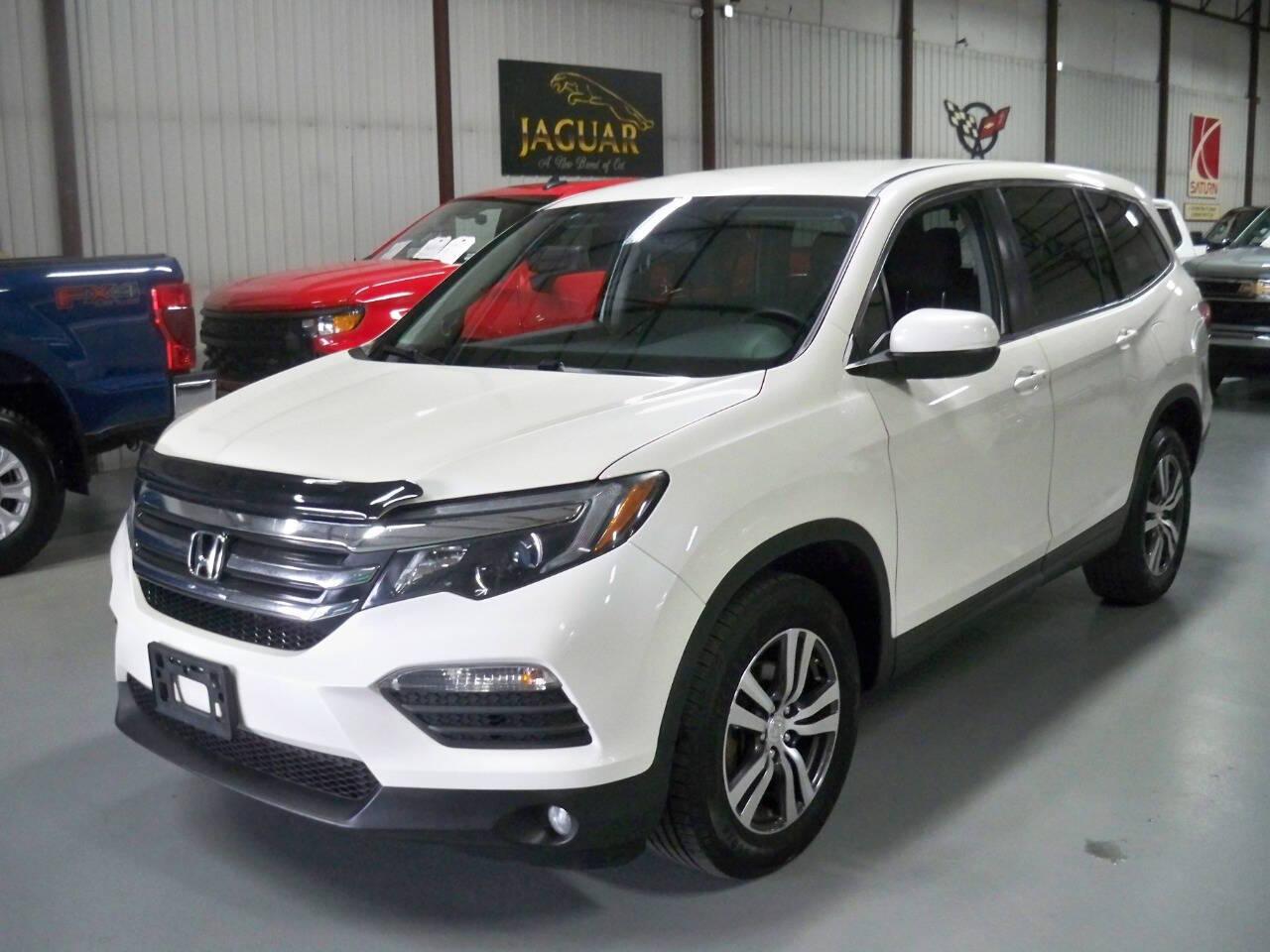 Thumbnail image of 2017 Honda Pilot at Nice Car Company Inc.