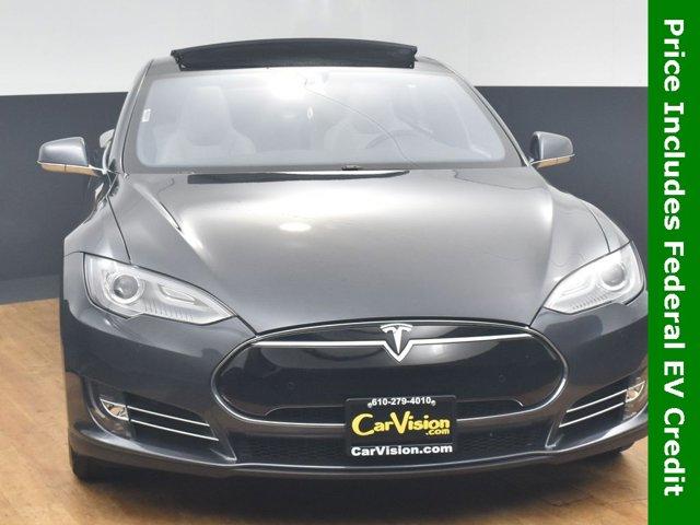 Thumbnail image of 2015 Tesla Model S at Car Vision Inc.