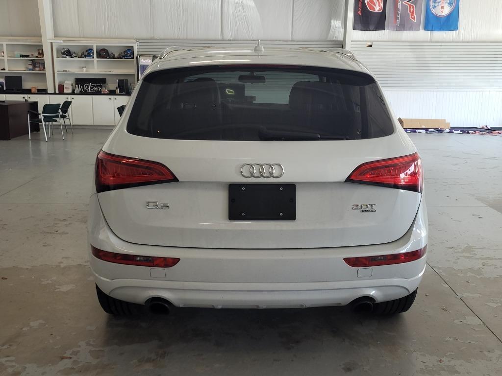 Thumbnail image of 2014 Audi Q5 at Little Bear Car Company
