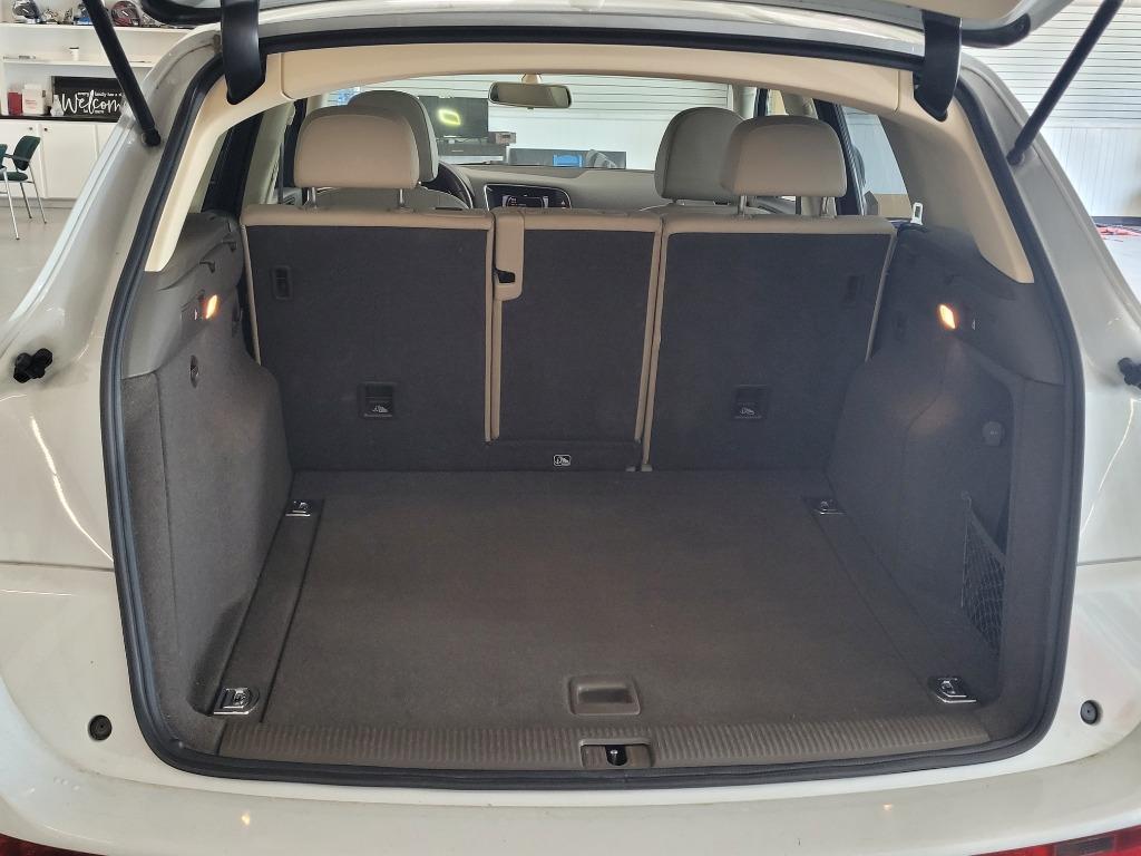 Thumbnail image of 2014 Audi Q5 at Little Bear Car Company
