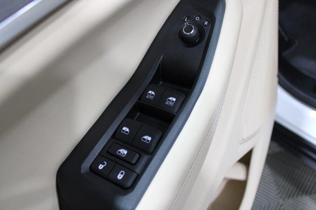 Thumbnail image of 2025 Jeep Grand Cherokee L at EddySCdjr USED