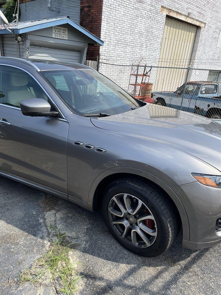 Thumbnail image of 2017 Maserati Levante at Robins Imports