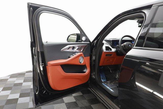 Thumbnail image of 2025 BMW XM at BillJacobsBmw NEW