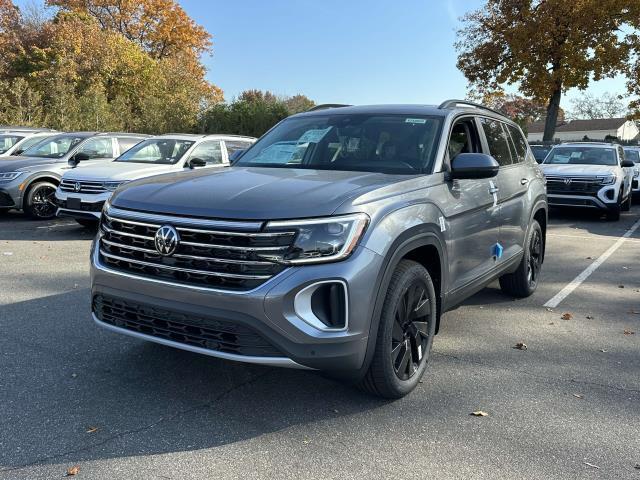 Thumbnail image of 2025 Volkswagen Atlas at Volkswagen of West Islip