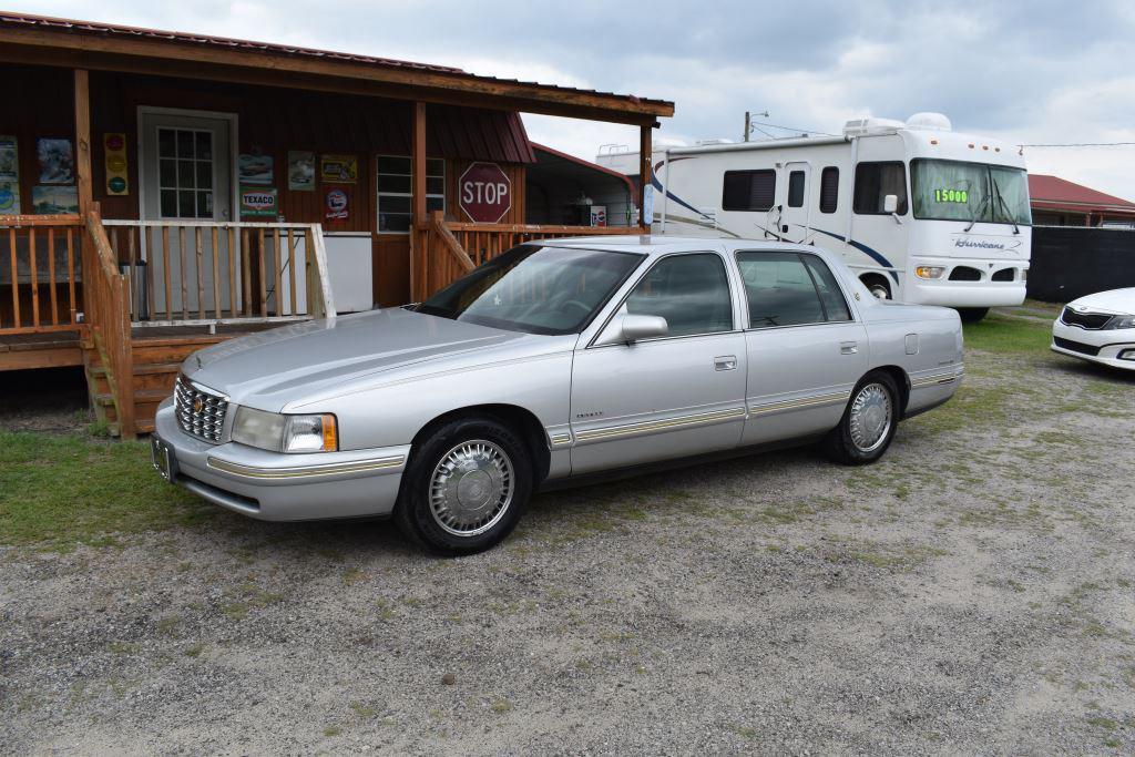 Thumbnail image of 1999 Cadillac DeVille at Quick Lube Auto Sales & Service