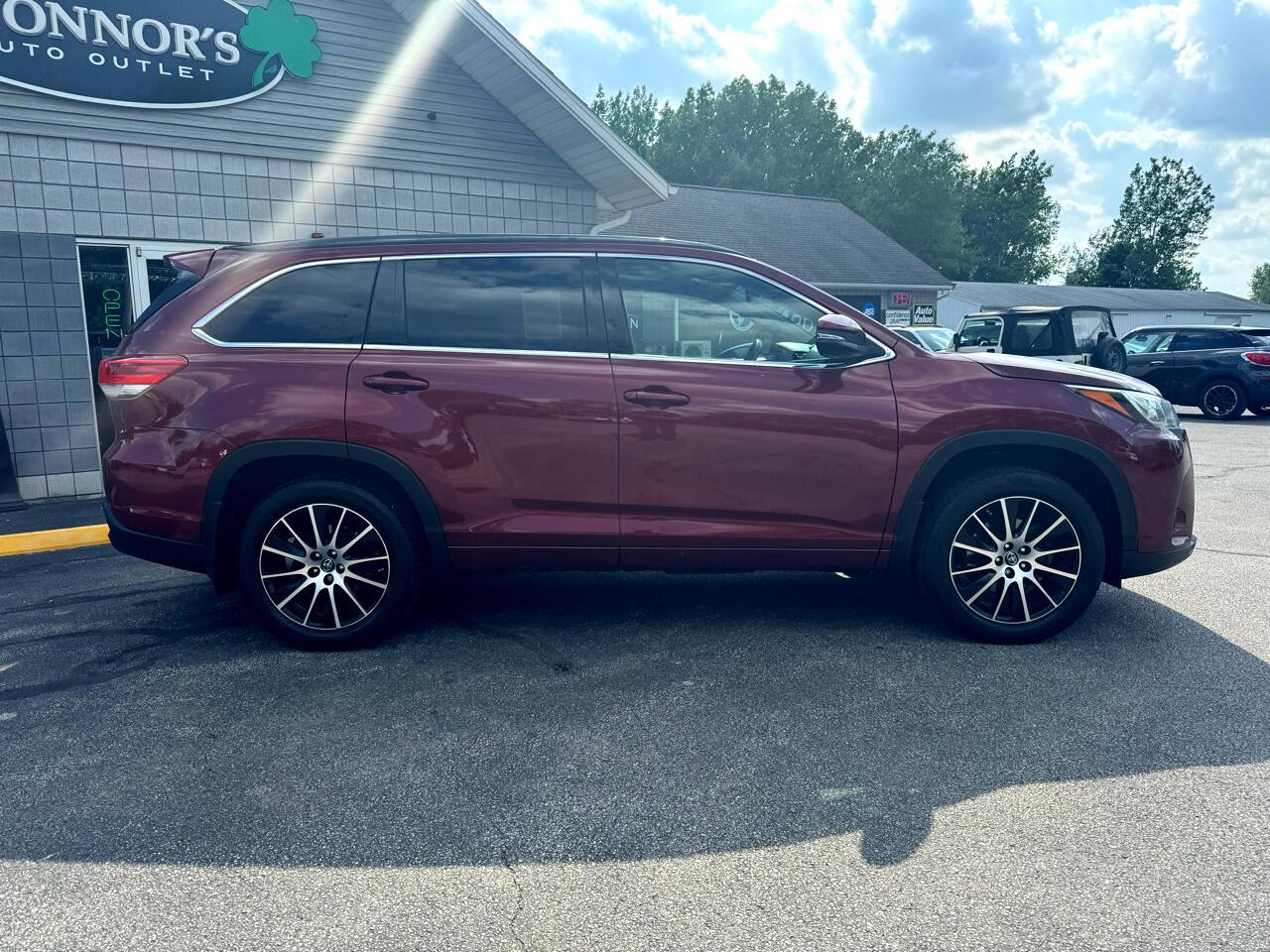 Thumbnail image of 2017 Toyota Highlander at O'Connor's Auto Outlet