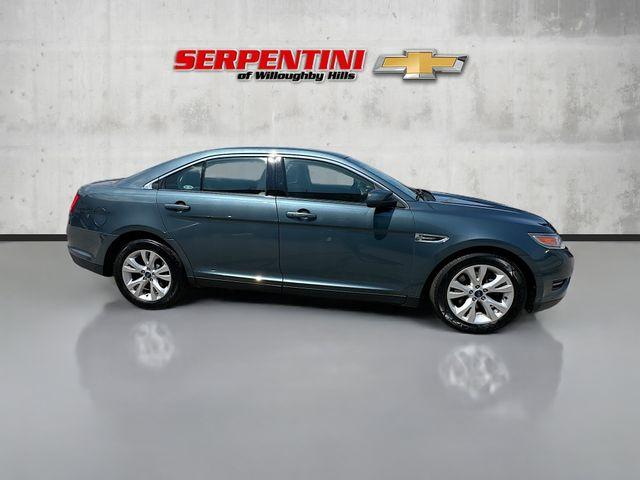 Thumbnail image of 2010 Ford Taurus at Serpentini Chevrolet of Willoughby