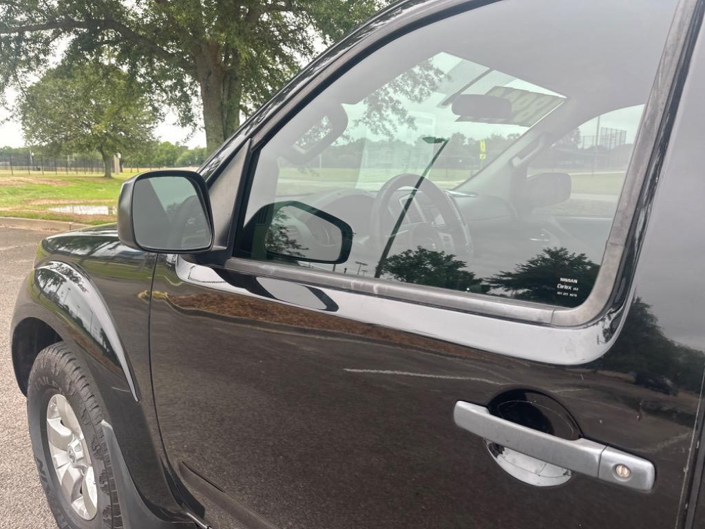 Thumbnail image of 2017 Nissan Frontier at Crescent Automotive Corp INC