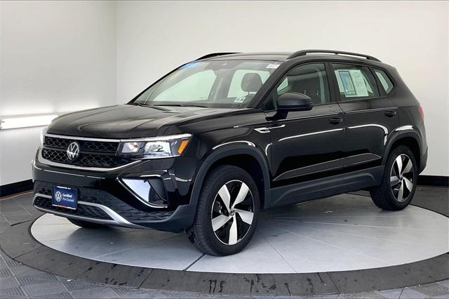 Thumbnail image of 2024 Volkswagen Taos at Audi Volkswagen Princeton