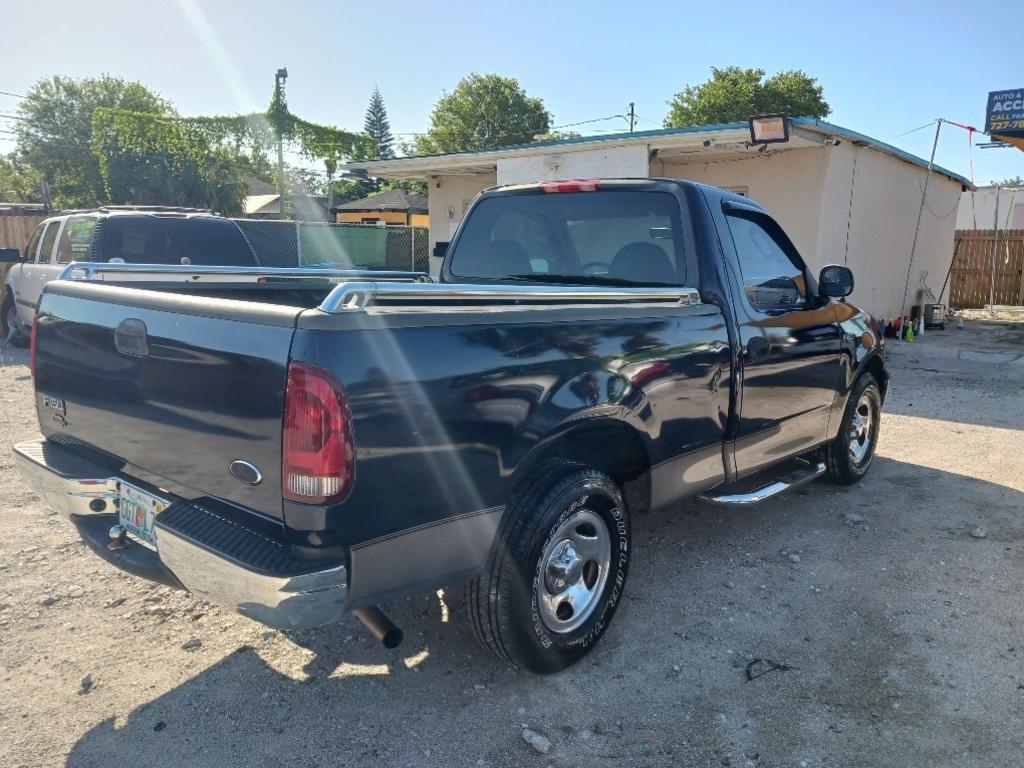 Thumbnail image of 2004 Ford F-150 Heritage at Simple Auto Brokers