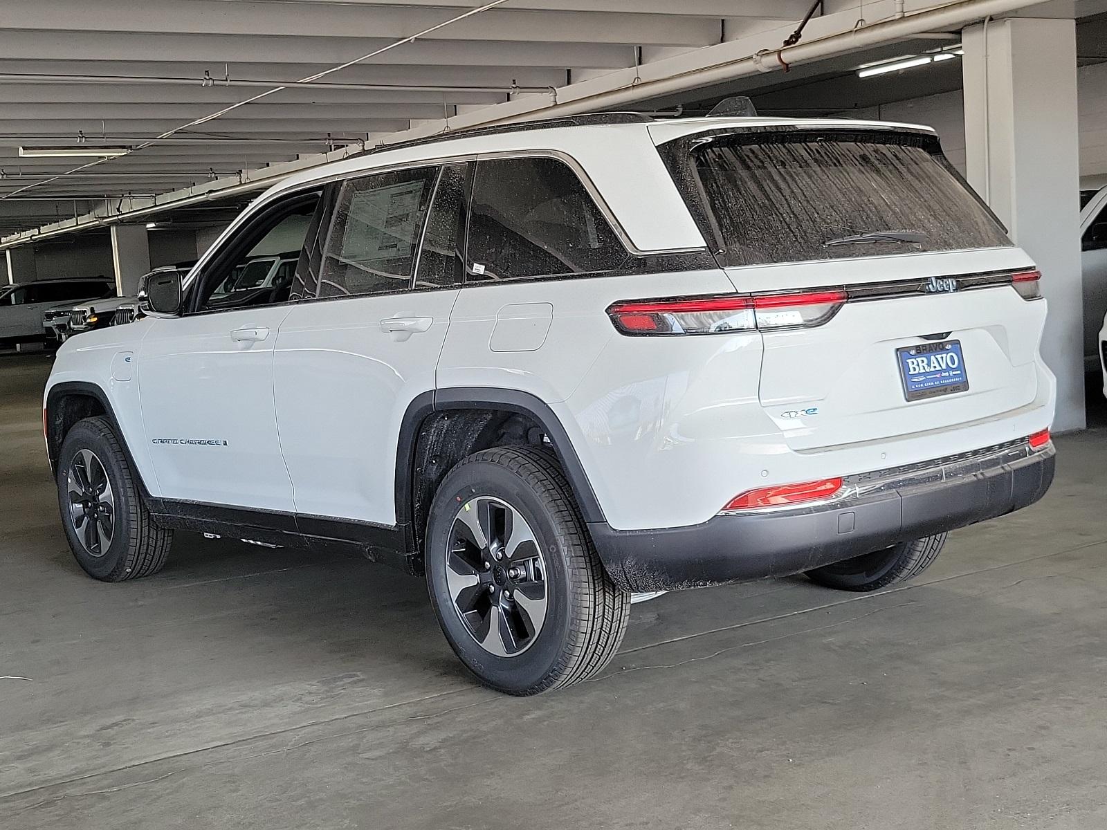 Thumbnail image of 2025 Jeep Grand Cherokee at Wetzel Chevrolet